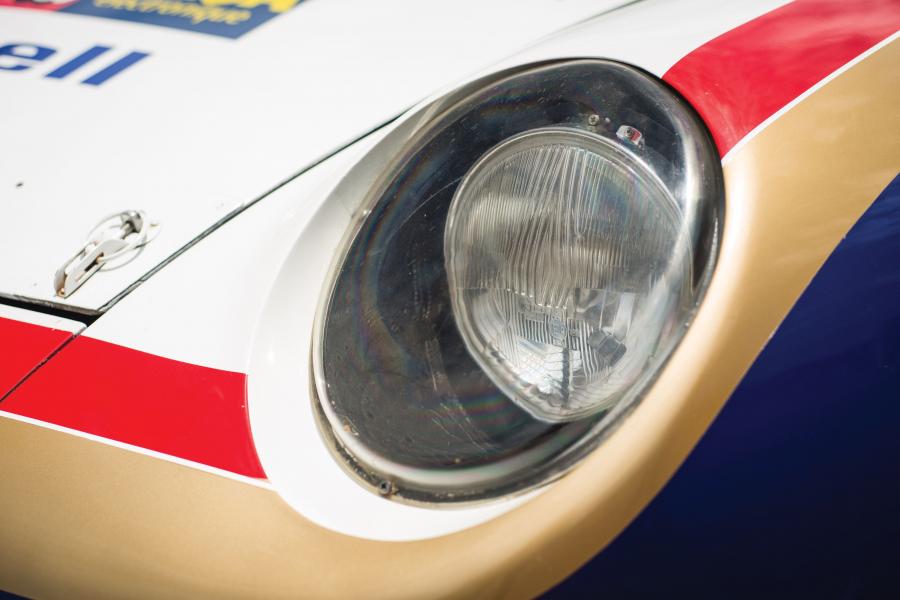 Детали экстерьера Porsche 959 Paris-Dakar 1986 года  (фото 9 из 38)